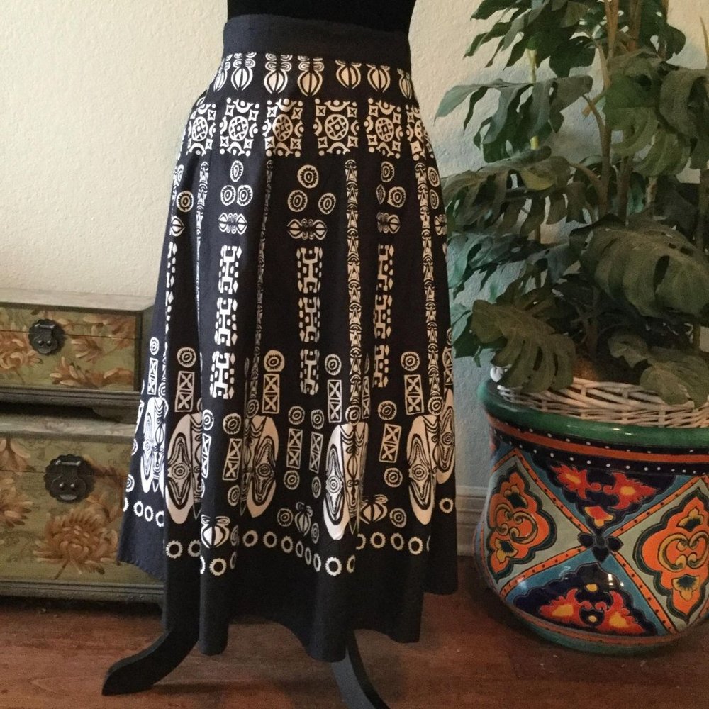 Black and White Patterned Skirt